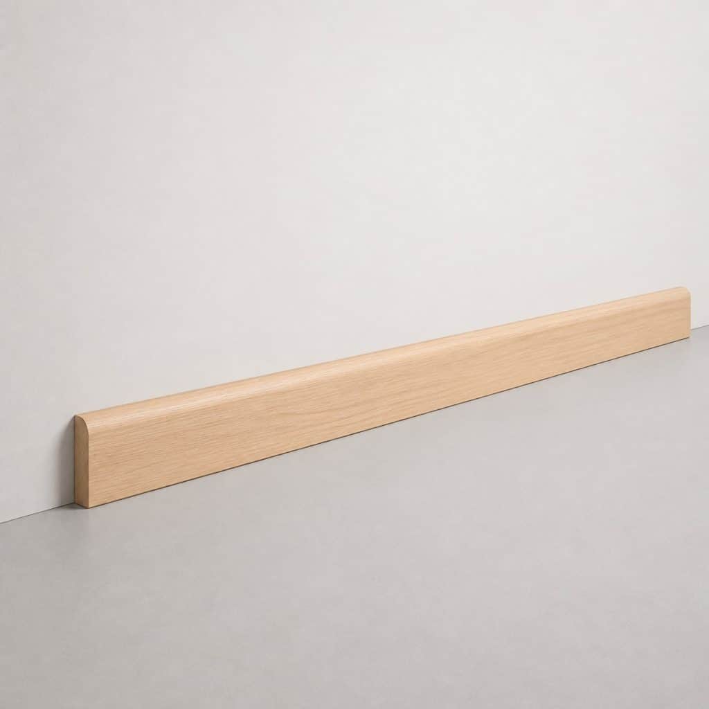Plinthe bois blanche finition mate — vue produit